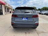 New 2024 Volkswagen Taos SE image 6