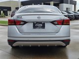 Used 2022 Nissan Altima 2.5 SV image 4