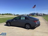 Used 2024 Hyundai Elantra SEL image 4