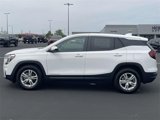 New 2024 GMC Terrain SLE image 6