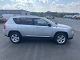 Used 2012 Jeep Compass Sport image 4