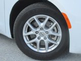 Used 2023 Chrysler Voyager LX image 5