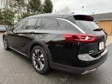 Used 2019 Buick Regal Essence w/ Driver Confidence Package I image 5