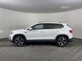 Used 2022 Volkswagen Taos SEL image 3