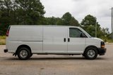 Used 2017 Chevrolet Express 3500 Extended image 4