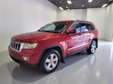 Used 2011 Jeep Grand Cherokee Laredo image 2