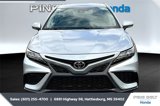 Used 2023 Toyota Camry SE image 3