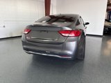 Used 2015 Chrysler 200 Limited w/ Convenience Group image 4