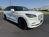 Used 2021 Lincoln Aviator Reserve w/ Equipment Group 208A image 2