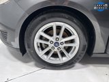 Used 2016 Ford Focus SE image 4