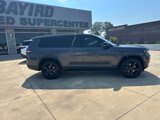 Used 2022 Jeep Grand Cherokee L Laredo image 4