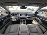 Used 2018 Toyota Highlander Limited image 2