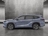New 2024 Toyota Highlander XLE image 3