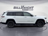 Used 2025 Jeep Grand Cherokee L Altitude image 6