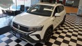 Certified 2022 Volkswagen Taos SE image 3