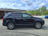 Used 2011 Kia Sorento EX w/ Premium Pkg image 2