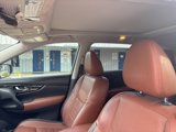 Used 2017 Nissan Rogue SL w/ SL Premium Package image 5