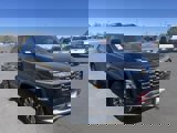 New 2025 Chevrolet Equinox LT w/ Convenience Package II image 2
