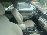 Used 2017 Kia Sorento LX w/ LX Convenience Package image 5