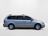 Used 2010 Kia Sedona LX image 4