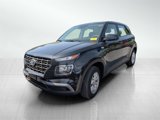 Used 2024 Hyundai Venue SE image 2