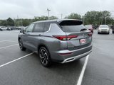 Used 2023 Mitsubishi Outlander SE image 5