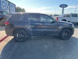Used 2020 Jeep Grand Cherokee Altitude image 3