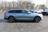 Used 2018 Volvo V90 T5 Cross Country w/ Convenience Package image 2