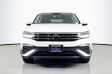 Used 2022 Volkswagen Tiguan SE image 2