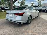 Used 2023 Nissan Altima 2.5 SV image 5