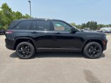 New 2025 Jeep Grand Cherokee Altitude image 2