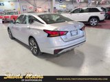 Used 2022 Nissan Altima 2.5 SV image 3