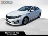 Used 2015 Kia Optima EX w/ EX Premium Package image 3