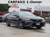 Used 2023 Toyota Camry SE image 2