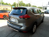 Used 2017 Nissan Rogue S image 5