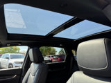 Used 2021 Cadillac XT5 Premium Luxury image 3