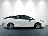 Used 2016 Toyota Prius Two image 3