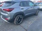 Used 2022 Chevrolet TrailBlazer LT w/ Confidence II Package image 3