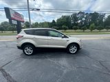 Used 2018 Ford Escape SE image 2