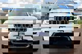 Used 2017 Jeep Grand Cherokee Limited w/ Luxury Group II image 3