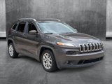 Used 2016 Jeep Cherokee Latitude image 3