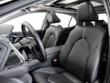 Used 2019 Toyota Camry image 5