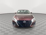 Used 2023 Nissan Altima 2.5 SV image 3