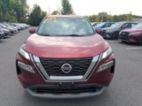 Used 2021 Nissan Rogue SV image 2