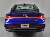 New 2025 Hyundai Elantra Limited image 5