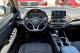 Used 2023 Nissan Altima 2.5 SV image 5