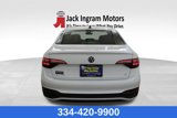 Certified 2022 Volkswagen Jetta SE image 4