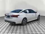 Certified 2022 Nissan Altima 2.5 SR image 3