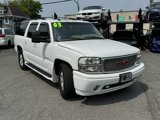 Used 2003 GMC Yukon XL Denali image 5