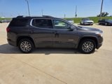 Used 2017 GMC Acadia SLT image 2